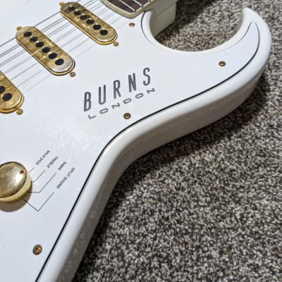 Burns Bison Series Guitar image 5
