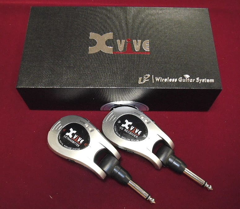 Xvive U2 rechargeable 2.4GHZ Wireless Guitar System - Digital Guitar Transmitter Receiver (Silver) image 1