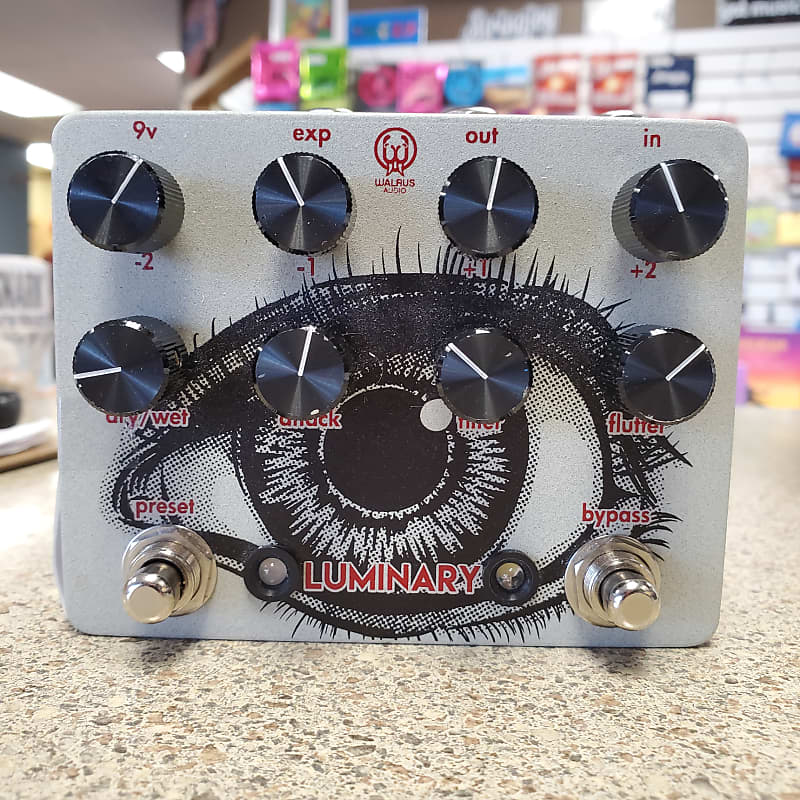 Walrus Audio Luminary Quad Octave Generator