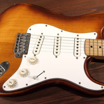 Excellent 1977 Greco Stratocaster - Lawsuit MIJ Japan - Very RARE "Violin" finish - image 5
