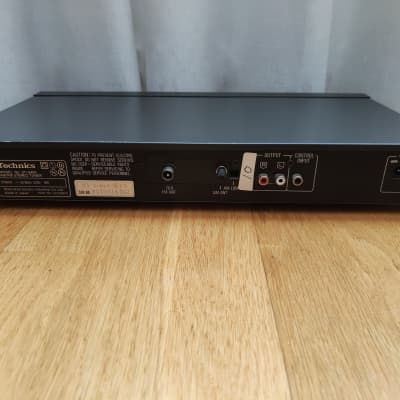 Vintage Technics ST-G45A tuner image 4