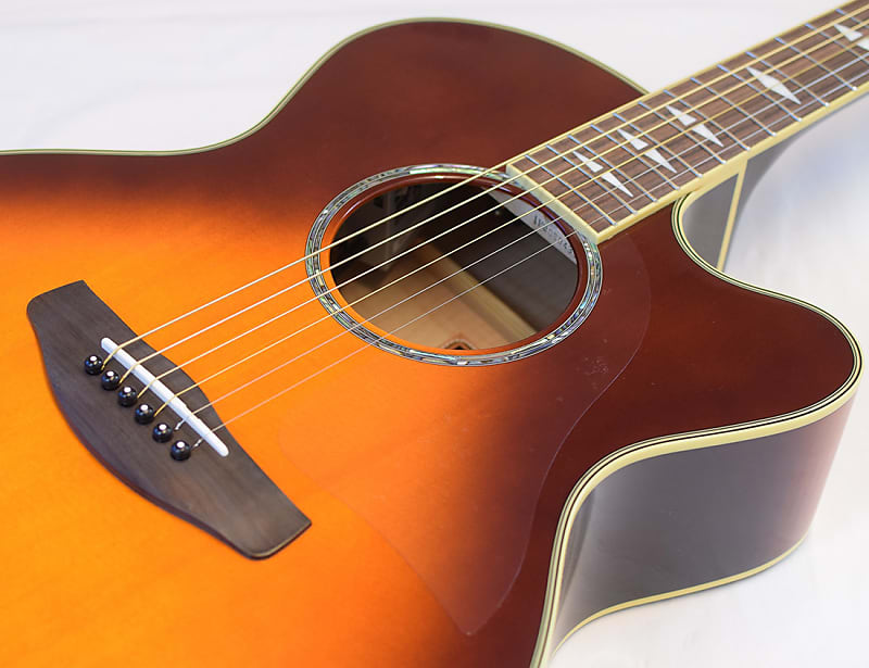 Yamaha CPX-1000 BS Brown Sunburst