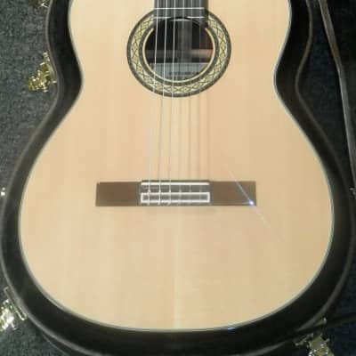 Takamine H8SS Hirade Concert Classical Acoustic Guitar with case image 5