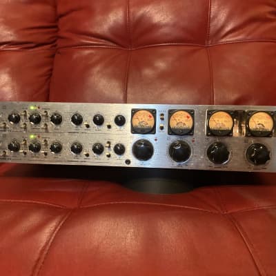 Behringer T1952 Tube Compressor | Reverb