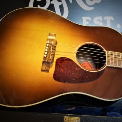 Gibson Custom Shop J-45 2014 - Flamed Walnut Honeyburst image 2