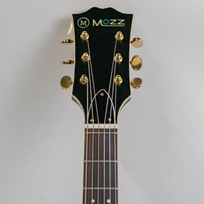 Vintage Mozz Single Cutaway Electric Guitar with Gigbag - Black - MIJ image 3