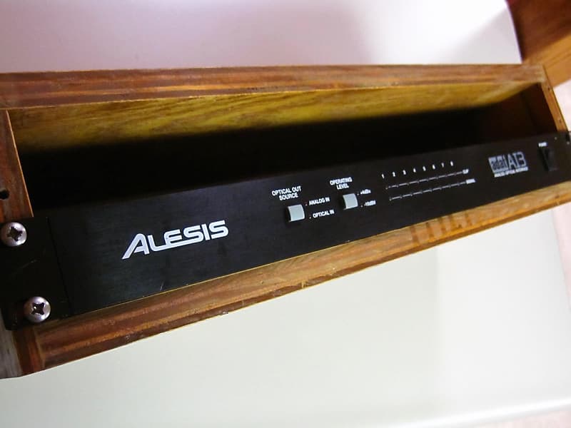 Alesis ADAT AI3 Analog Optical オーディオ Alesis ADAT AI3 Analog-Optical Interface | Reverb