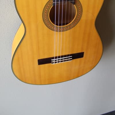 Yamaha CG172SF Flamenco Guitar