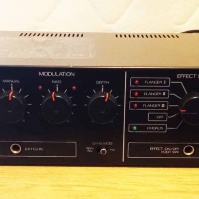 Roland SBF-325 STEREO FLANGER-CHORUS-VINTAGE CLASSIC