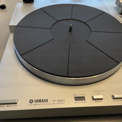 Yamaha P-550 Vintage Turntable - Silver - Sold As Is | Reverb Canada