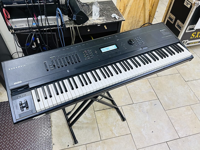 Kurzweil K2500XS 88 Key Weighted Keyboard Synthesizer Reverb