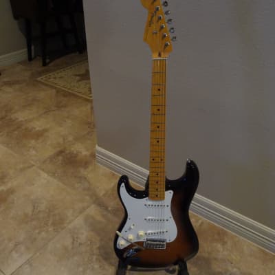 Fender American Vintage '57 Reissue Left Handed Stratocaster 2012 Sunburst image 8