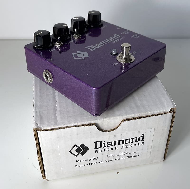 Diamond Vibrato