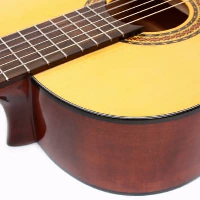 Hora Classical Guitar & Case N1010 Spanish Full Size Nylon String All Solid Body image 3