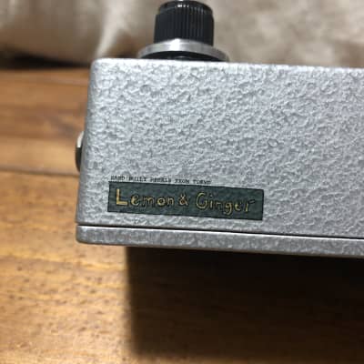 Lemon & Ginger Muzz Face NKT275 Transistors Fuzz Face Clone Lemon & Ginger Muzz Face NKT275 Transistors Fuzz Face Clone