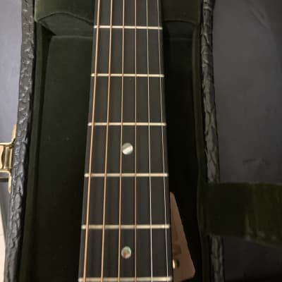 Martin D-18 Authentic 1939 Aged image 4