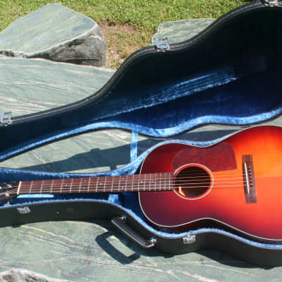 Alvarez Yairi DY 94 | Reverb