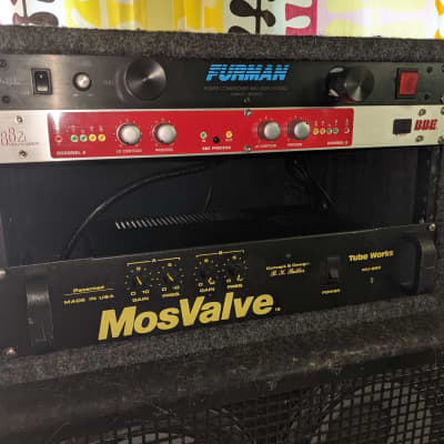 店舗在庫名機！ Tube Works MosValve MV-962 ギター用ステレオパワーアンプ　+ tube works ギターキャビネット セット キャビネット　パワーアンプ その他