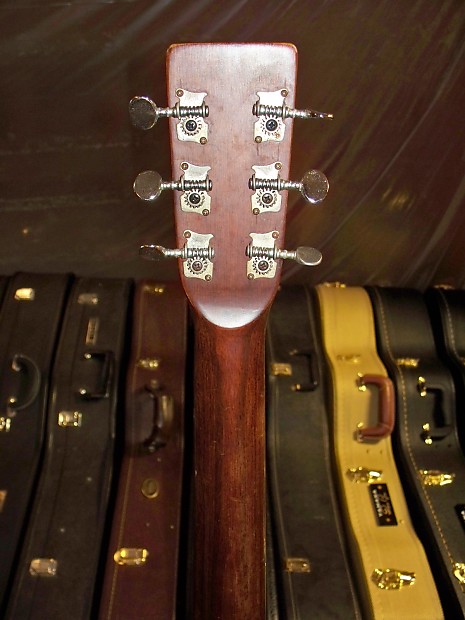 MORRIS のジャパンヴィンテージ、ドレッドノートタイプギターW-15です。 Morris W-15 1974 Natural vintage acoustic guitar MIJ made in
