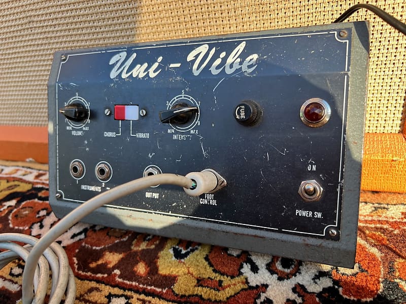 Vintage 1960s Honey Univibe Hendrix Japan Original Effects Pedal