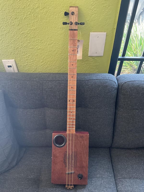 cigar box guitar image 1