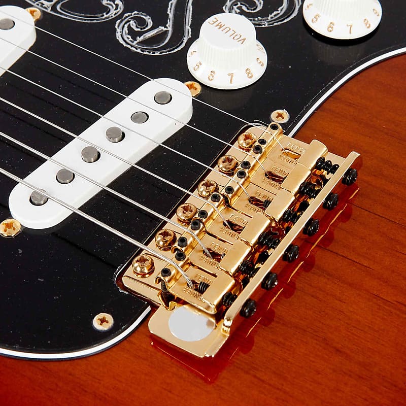 Fender Stevie Ray Vaughan Stratocaster Electric Guitar imagen 7