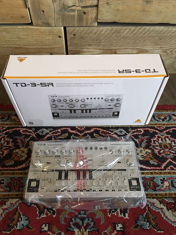 Behringer TD-3 Analog Bass Line Synthesizer 2019 - Present Silver image 1