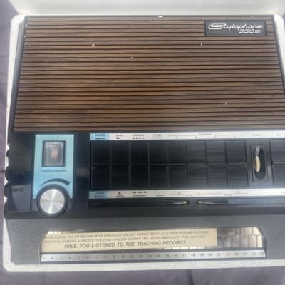 Stylophone  350s Plastic with faux wood finish image 3