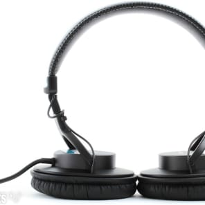 Sony MDR-7506 Closed-Back Professional Headphones image 9