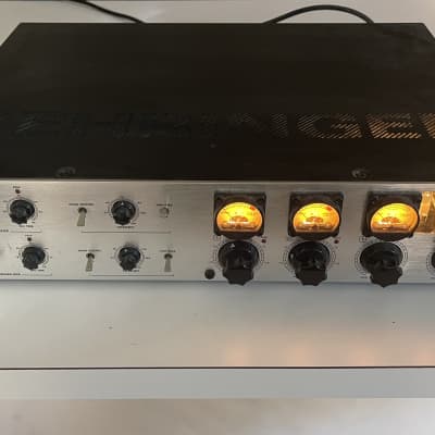 Behringer Vintager Series T1953 Tube Ultragain Mic/Line