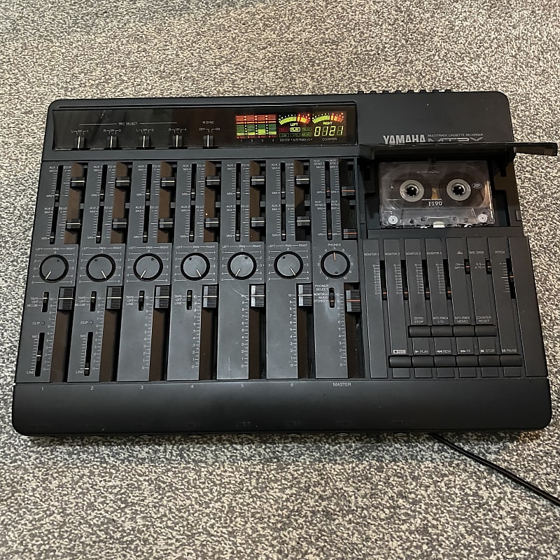 YAMAHA MT3X Analog Multitrack 4 Track Cassette Recorder YAMAHA MT3X Analog Multitrack 4 Track Cassette Recorder