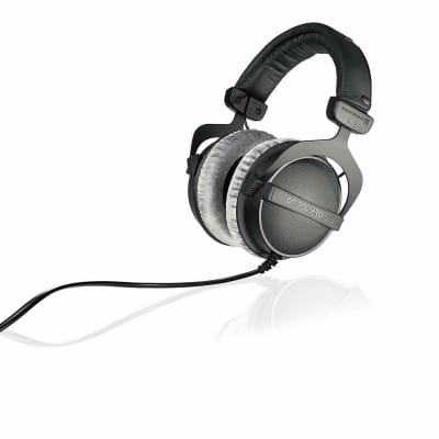 Beyerdynamic DT 770 PRO 250 Ohm Closed Back Studio Headphones with Carry Bag image 2