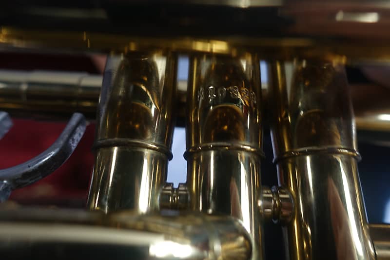 Vintage Getzen Elkhorn, WIS 300 USA Series Trumpet w/OHSC