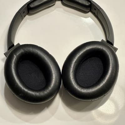 KRK KNS8400 Closed-Back Over-Ear Studio Headphones 2010s - Black image 3