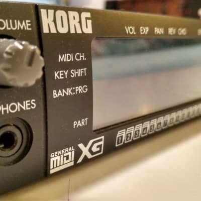 KORG NX5R 1997  (Rare Sound Module with XG Yamaha Soudbank)