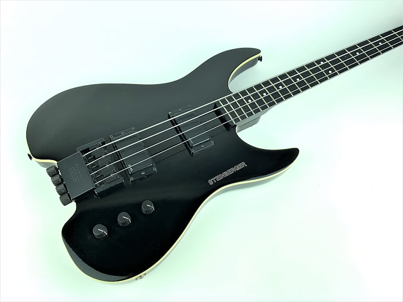 ベース Steinberger XM-2 Black 1986 Steinberger XM2 - BassBros
