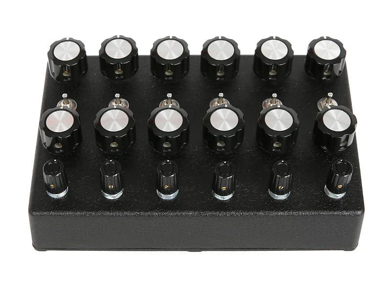 JMT Synth NOSC-12 Drone Synth | Reverb Canada