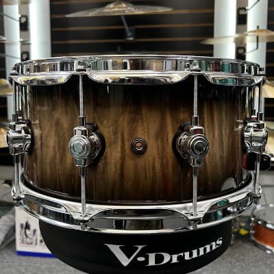 DW DWe 5pc with Cymbals - Candy Black Burst Over Curly Maple image 16