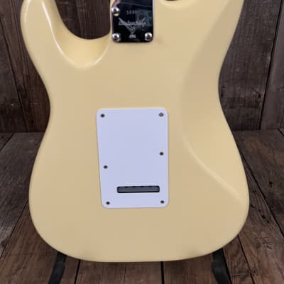 Fender CS Stratocaster Loaded Body image 2