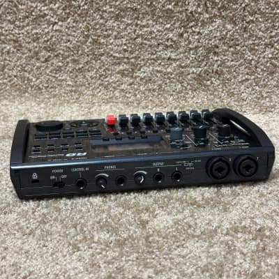 Zoom R8 Multitrack Digital Recorder and USB Interface