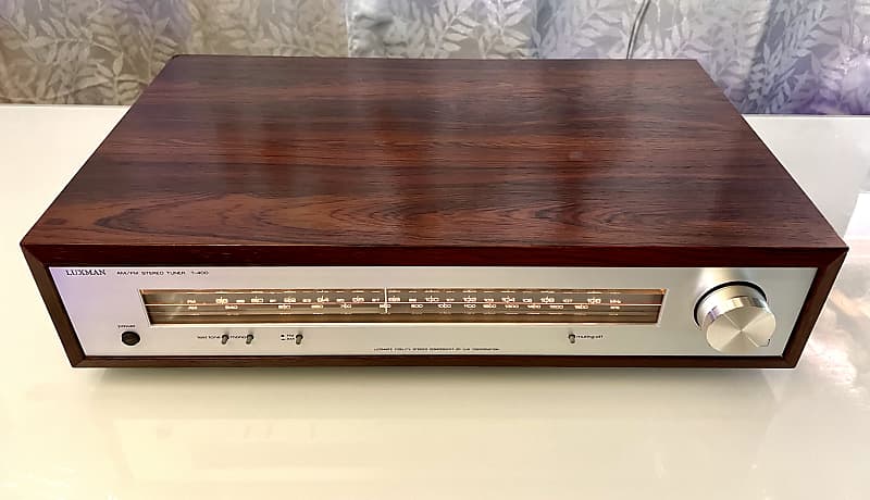 Rare Vintage Luxman T-400 AM/FM Stereo Tuner - excellent