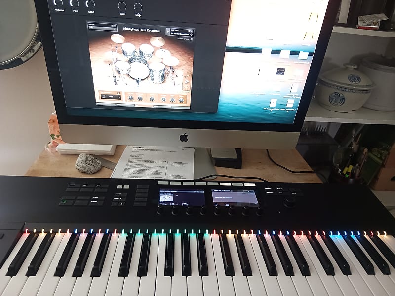 Native Instruments Komplete Kontrol S49 Mk2 | Reverb Canada