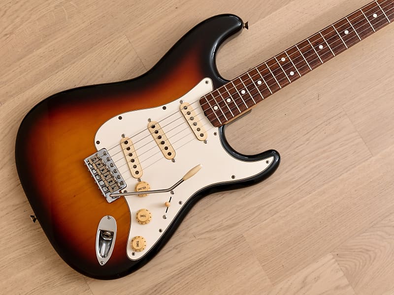 【出品7/19（土）まで！】FenderJapan Stratocaster Fender Japan ST-57 Stratocaster Reissue Black 1988 – Chicago