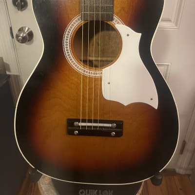 Silvertone 319 Parlor Guitar - 1960s - USA - Sunburst - Closet Classic! for sale