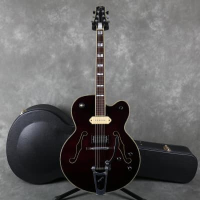Peavey Rockingham Guitar - Purple - Hard Case - 2nd Hand - Used image 2
