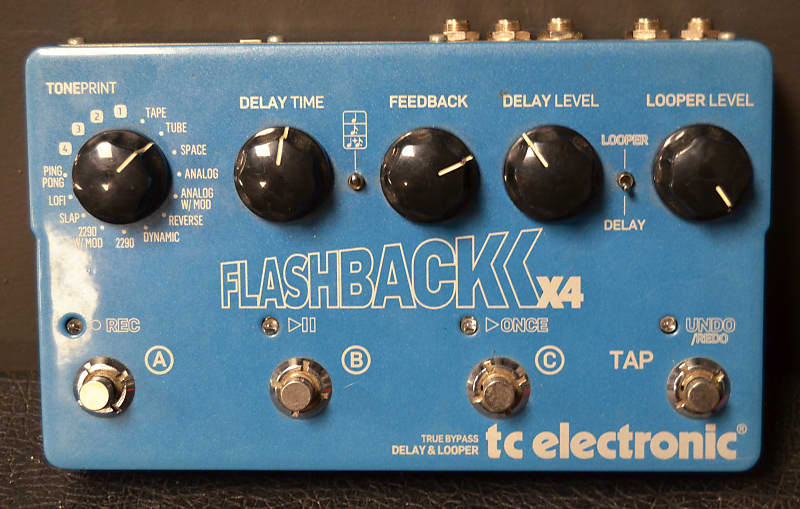 TC Electronic Flashback x4 Delay/Looper Pedal Reverb