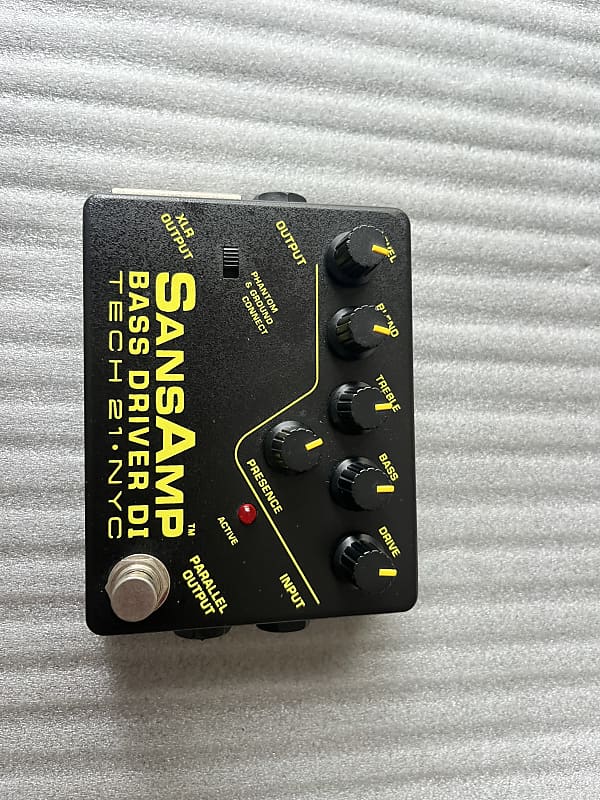 Tech 21 Sansamp bass driver di