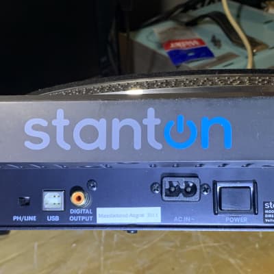 Stanton T.92 USB Direct-Drive Turntable