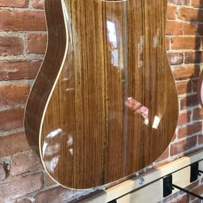 【BASSman】Washburn DC60E BASSman】Washburn DC60E What information is available about the