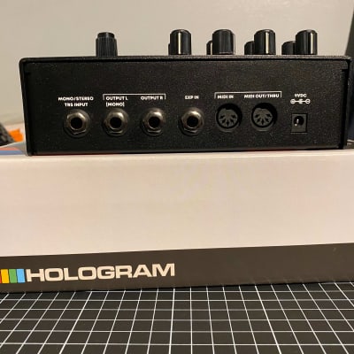 Hologram Electronics Microcosm Black | Reverb Hologram Electronics Microcosm Black | Reverb